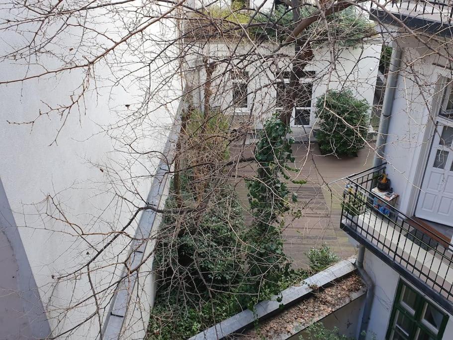 Petofi Apartment With Air Condition Budapest Bagian luar foto