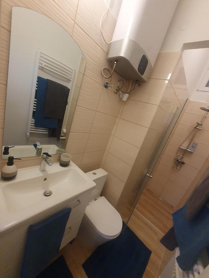 Petofi Apartment With Air Condition Budapest Bagian luar foto